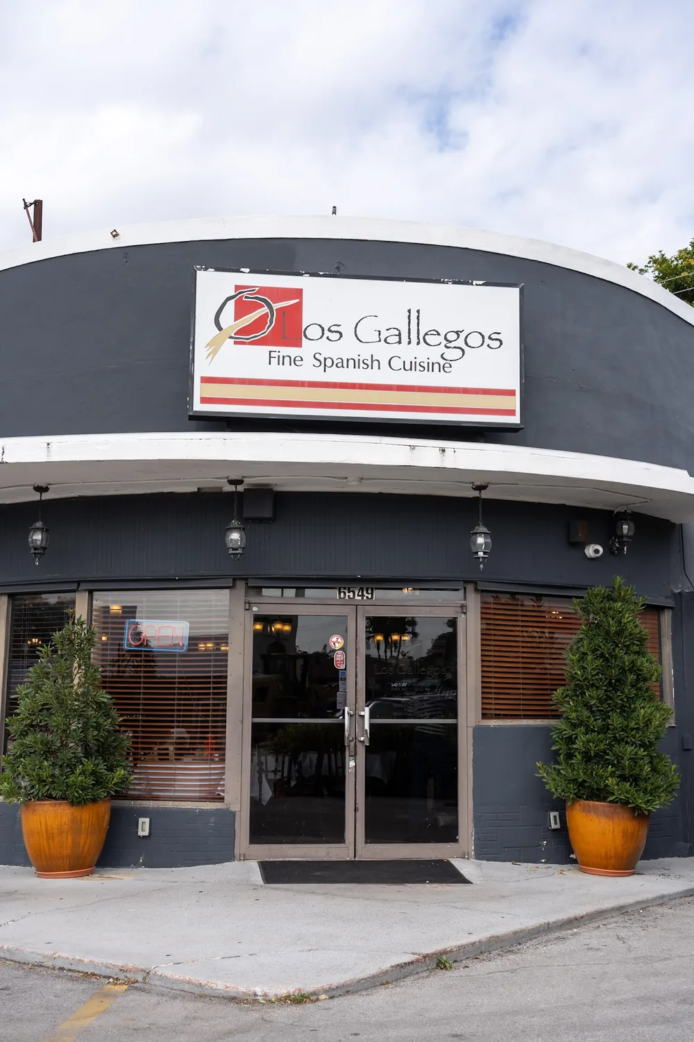 Storefront of Los Gallegos Restaurant on Bird Road in Miami, Florida